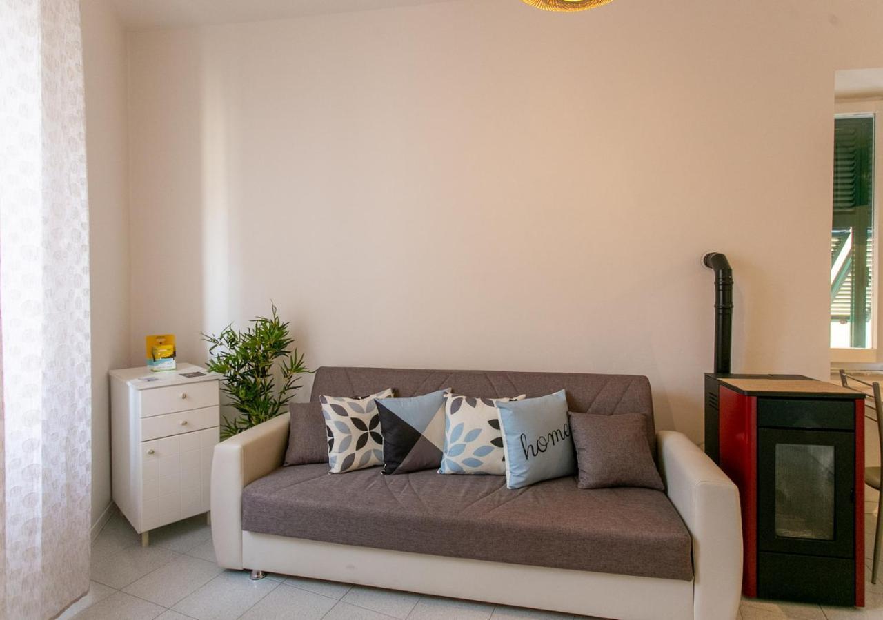 B-House Διαμέρισμα Porto Santo Stefano  Εξωτερικό φωτογραφία